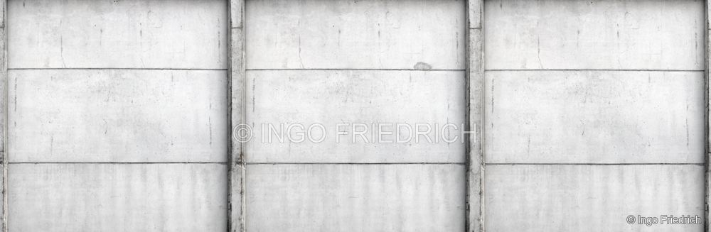 Sichtbeton mit senkrechtem Raster – fotografische Betonoberfläche von Ingo Friedrich